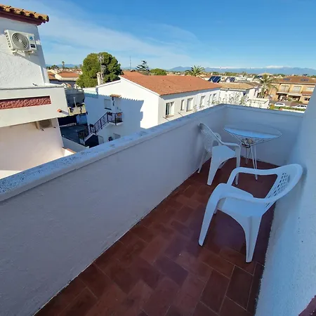 Apartamento Sant Mori-3 * Empuriabrava